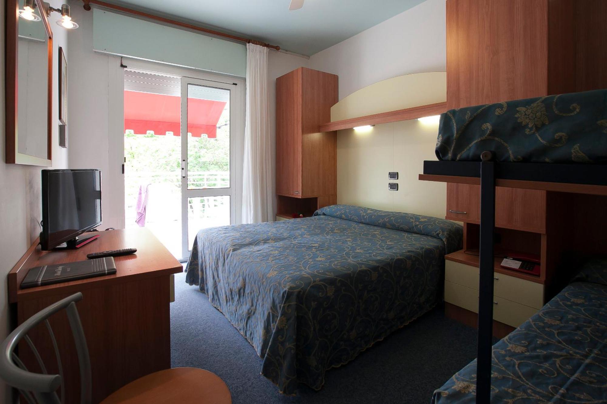 Hotel Derby S Jesolo Extérieur photo