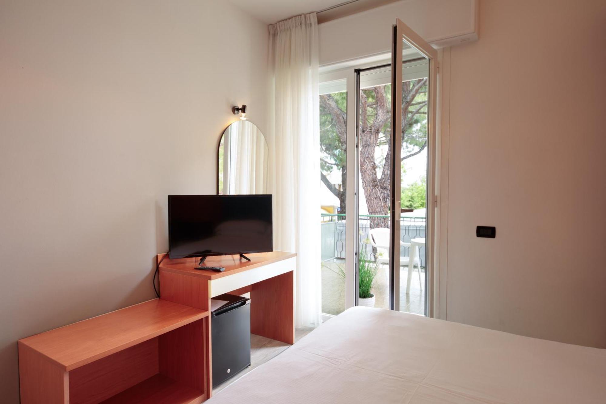 Hotel Derby S Jesolo Extérieur photo