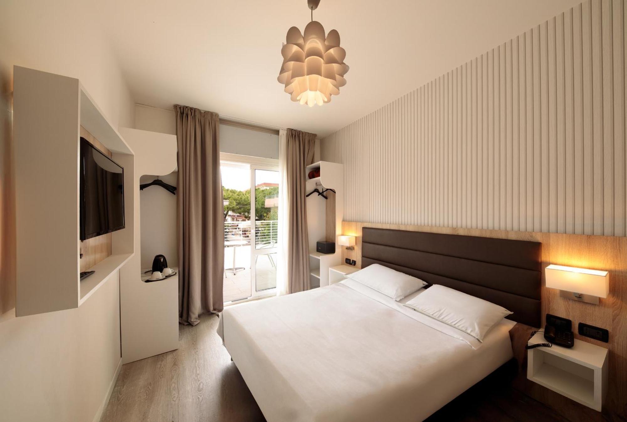Hotel Derby S Jesolo Extérieur photo